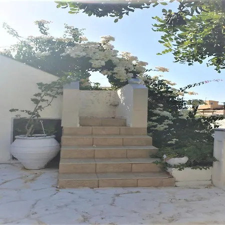 Entire Ambience Unit Full View Breakfast Included Апартаменти